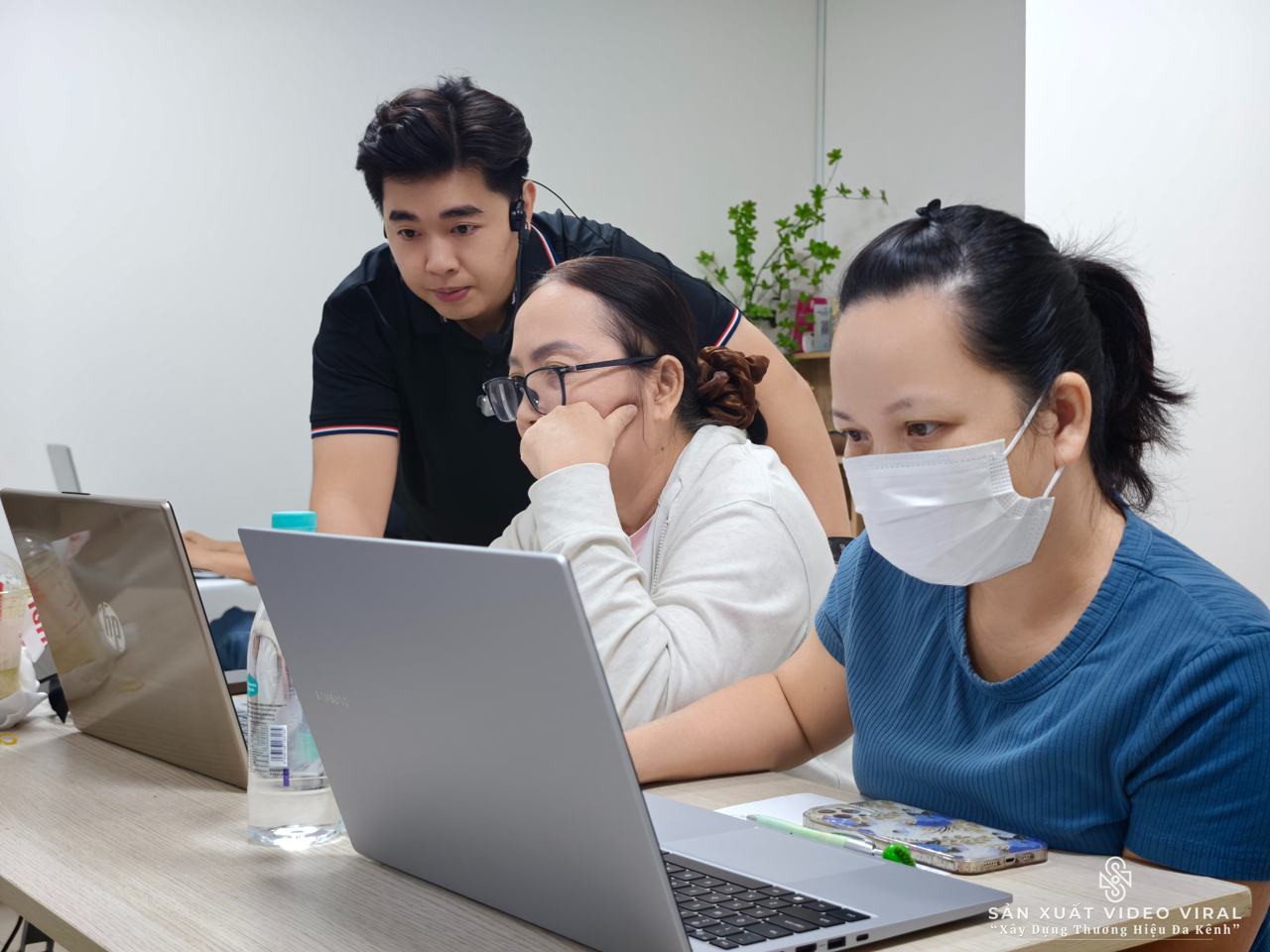 Học viên thực hành